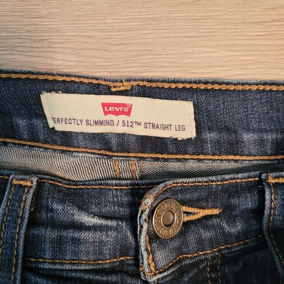 Vtg Levi's Jeans 6 S Perfectly Slimming 512 Straight Mid Rise Medium Wash Y2K - Picture 3 of 10